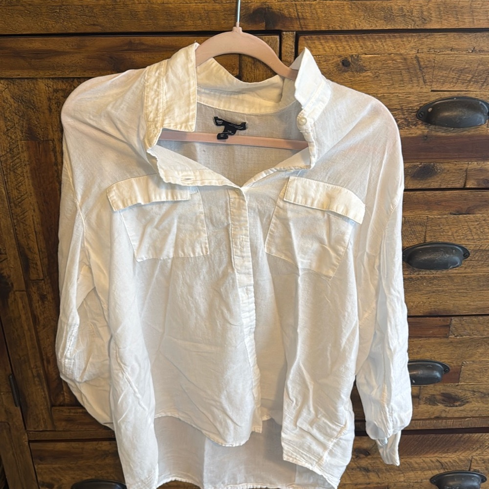 gap white button up size XL